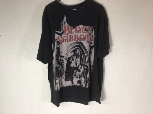 Black sabbath band group photo - black,